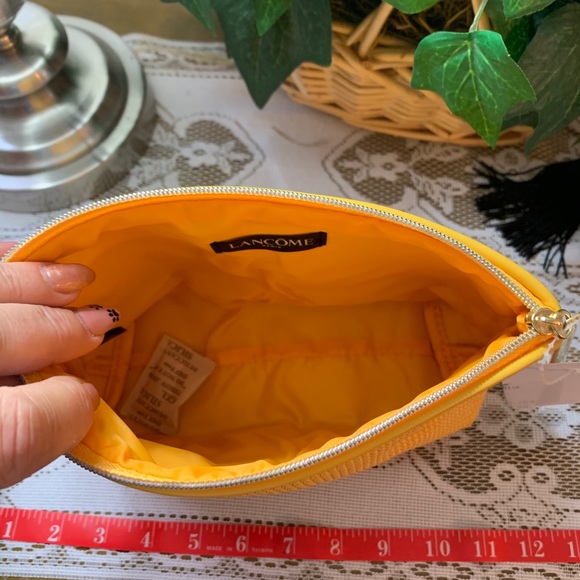 Lancôme makeup bag - Picture 2 of 5